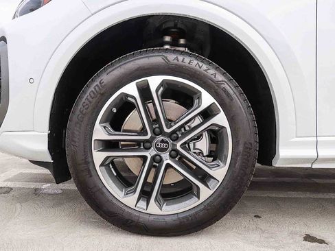 New 2026 Audi Q5 Premium AWD/4WD image 14