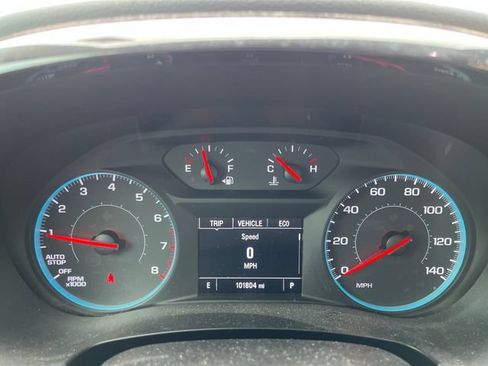 Used 2020 Chevrolet Traverse LT FWD image 6