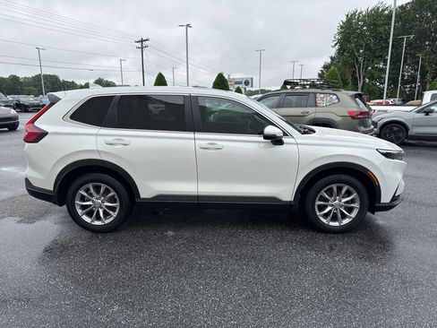Used 2023 Honda CR-V EX image 8