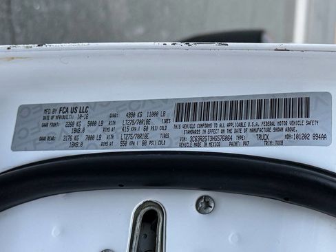 Used 2017 RAM 3500 Tradesman image 15