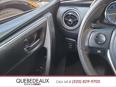 Used 2017 Toyota Corolla LE w/ Carpet Mat Package (TMS) FWD image 21