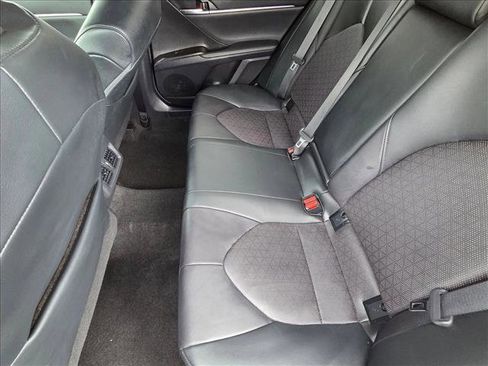 Used 2023 Toyota Camry XSE FWD image 17