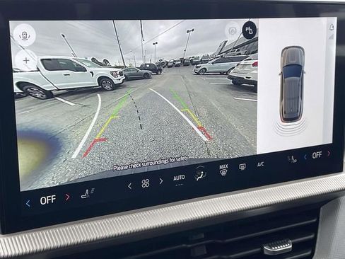 Certified 2025 Ford Explorer Active RWD image 27