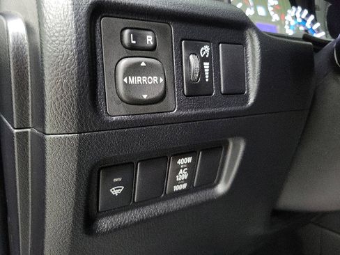 Certified 2019 Toyota 4Runner TRD Off-Road image 15