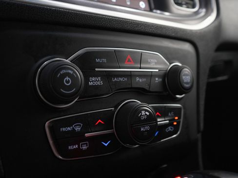 Used 2019 Dodge Charger Scat Pack RWD image 29
