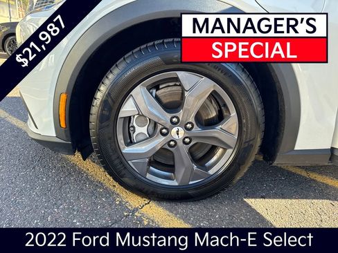 Used 2022 Ford Mustang Mach-E Select image 24