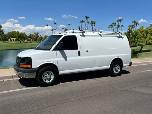 Used 2014 Chevrolet Express 2500 w/ Cold Climate Package image 1