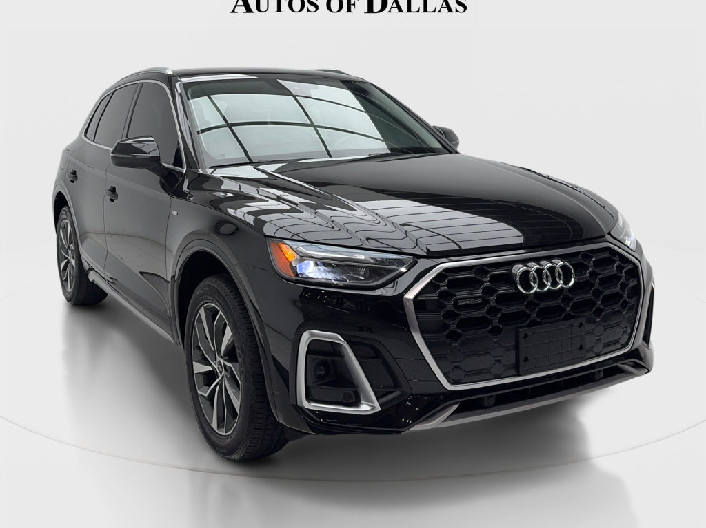 Used 2023 Audi Q5 2.0T Premium w/ Convenience Package AWD/4WD image 3