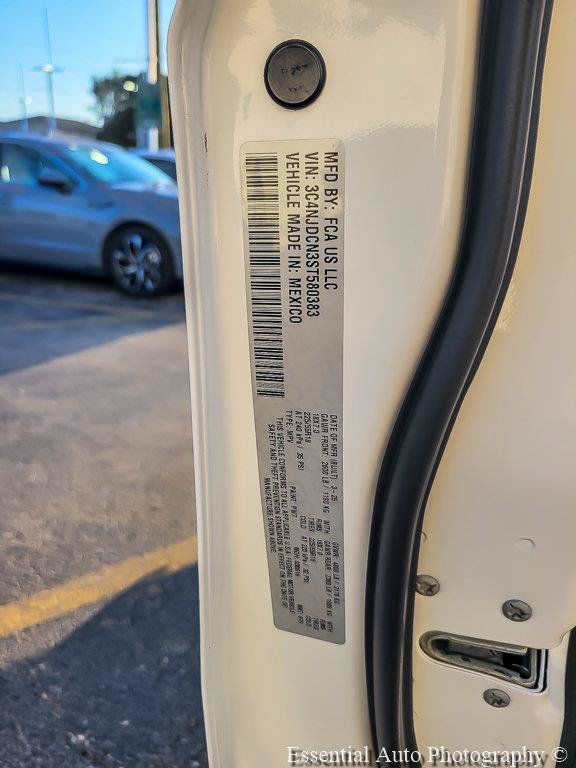 Certified 2025 Jeep Compass Limited AWD/4WD image 29