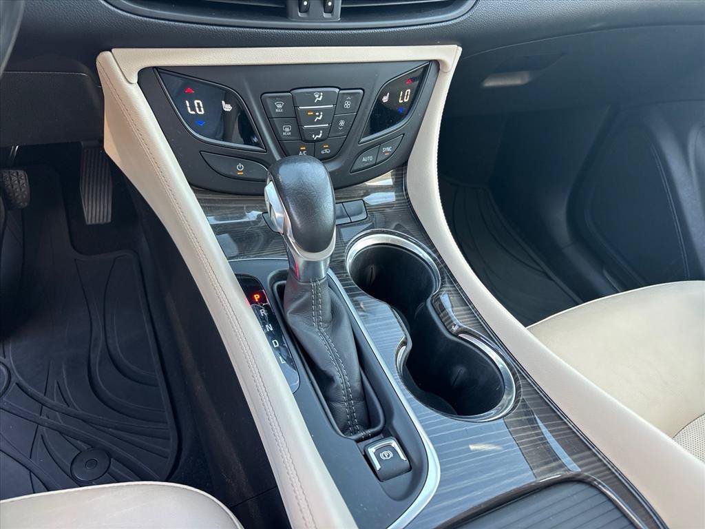 Used 2019 Buick Envision Essence w/ LPO, Interior Luxury Package AWD/4WD image 18