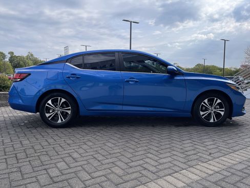 Used 2022 Nissan Sentra SV image 6