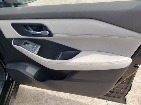 Certified 2024 Nissan Rogue SL w/ SL Premium Package image 26