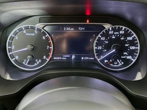 Used 2024 Nissan Rogue S AWD/4WD image 19