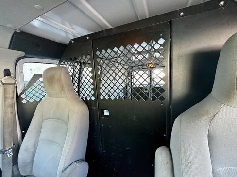 Used 2014 Ford E-250 and Econoline 250 w/ Power Group image 11