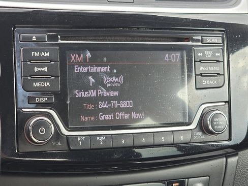 Used 2018 Nissan Sentra SV image 4