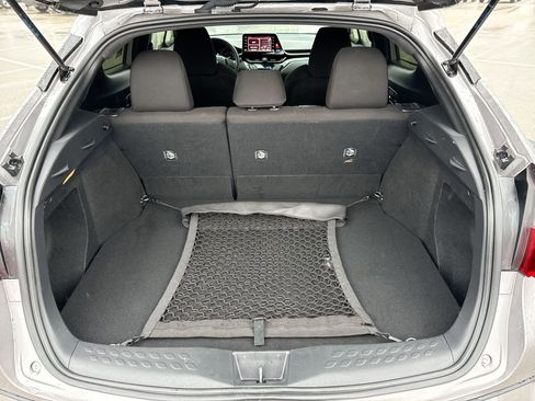 Certified 2019 Toyota C-HR LE image 20