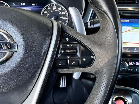 Used 2016 Nissan Maxima SR FWD image 11