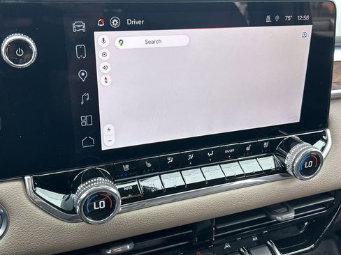 Used 2026 GMC Canyon Denali image 14