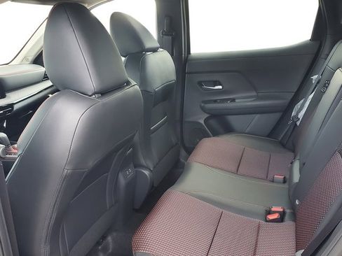 New 2026 Nissan Kicks SR image 21