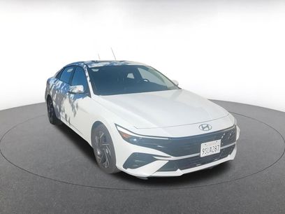 Used 2025 Hyundai Elantra SEL