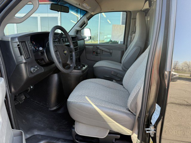 Used 2025 Chevrolet Express 2500 w/ Driver Convenience Package RWD image 21