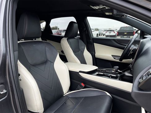 Used 2024 Lexus NX 300h AWD w/ Luxury Package image 26