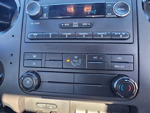 Used 2012 Ford F450 XL w/ High Capacity Trailer Tow Pkg image 11