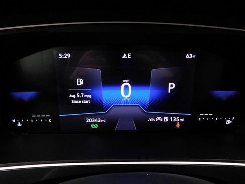 Used 2024 Volkswagen Tiguan S image 37