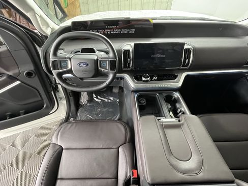 New 2026 Ford Expedition Max Platinum w/ Platinum Ultimate Package image 11