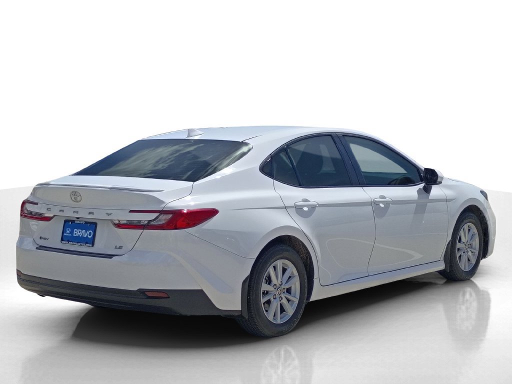 Used 2025 Toyota Camry LE FWD image 6