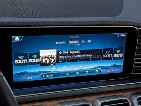 Certified 2025 Mercedes-Benz GLE 450 4MATIC image 18