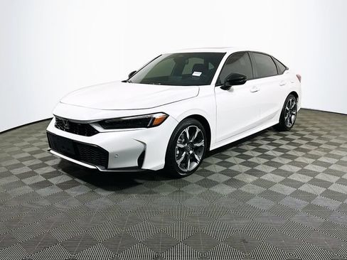 Used 2026 Honda Civic Sport Touring image 4