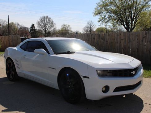 Used 2012 Chevrolet Camaro LS image 2