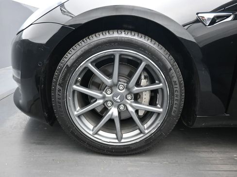 Used 2019 Tesla Model 3 Performance image 46