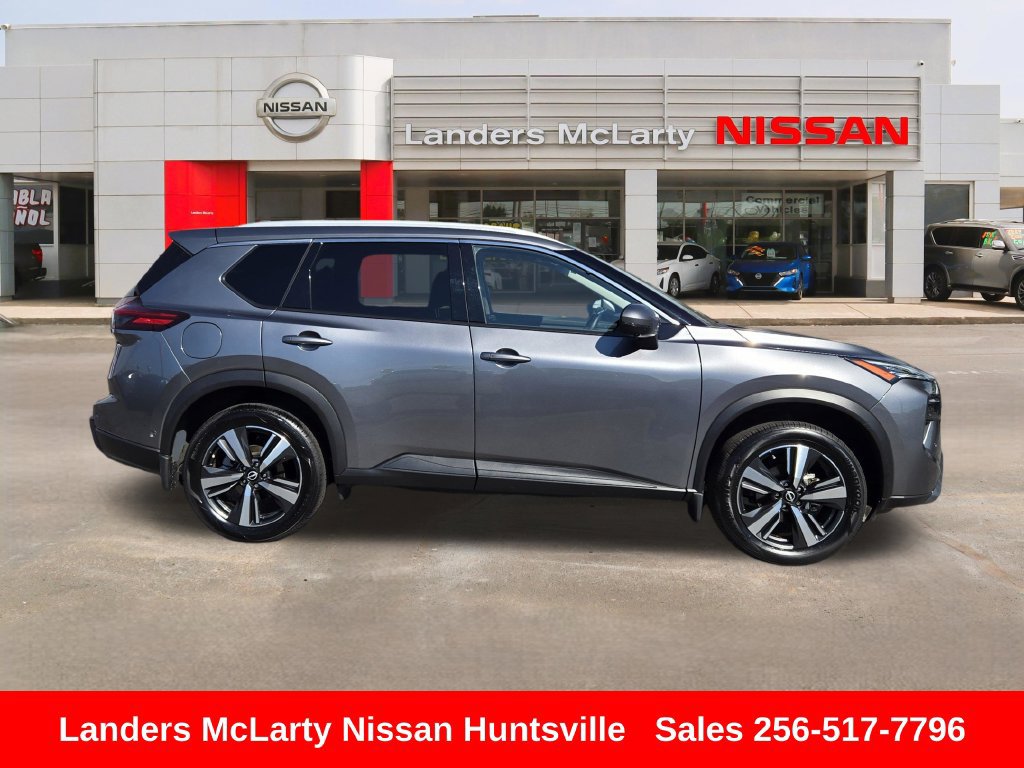 Used 2025 Nissan Rogue SL w/ SL Premium Package AWD/4WD image 2