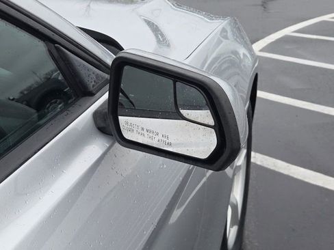 Used 2019 Ford Mustang Coupe image 6