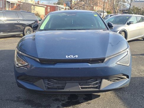 Used 2025 Kia EV6 Light image 3