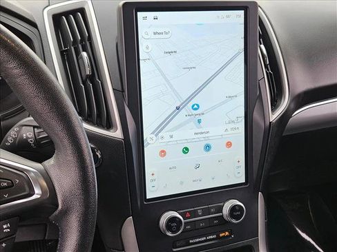 Used 2022 Ford Edge SEL w/ Convenience Package image 13