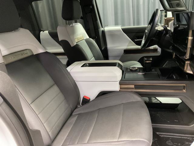 Used 2025 GMC Hummer EV 3X w/ LPO, Dark Essentials Package AWD/4WD image 19