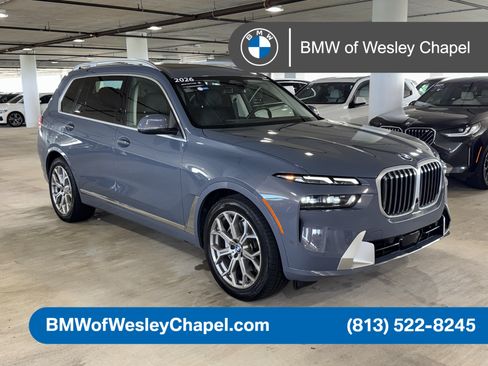 Used 2026 BMW X7 xDrive40i AWD/4WD image 1