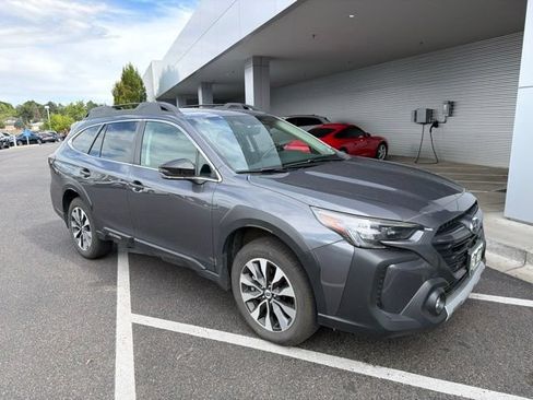 Used 2025 Subaru Outback Limited w/ Popular Package #2 AWD/4WD image 2