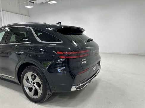 Certified 2026 Genesis GV70 2.5T Advanced AWD/4WD image 15