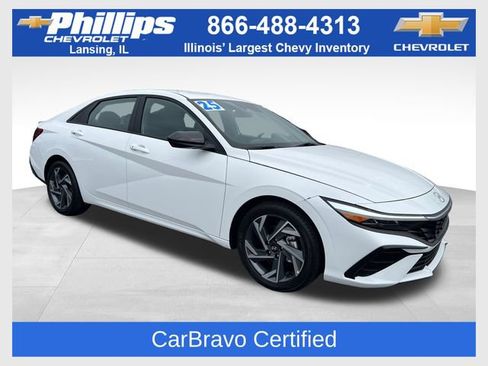 Used 2025 Hyundai Elantra Sport FWD image 1