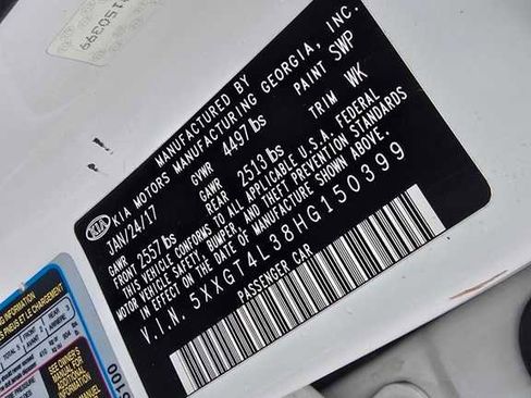 Used 2017 Kia Optima LX w/ Convenience Package image 2