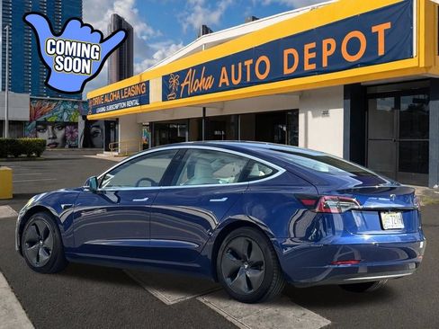 Used 2019 Tesla Model 3 Standard Range RWD image 3