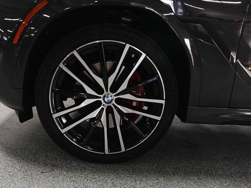 Used 2026 BMW X6 xDrive40i image 5