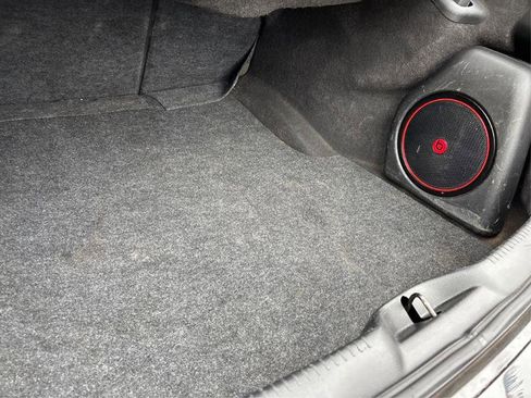 Used 2014 Chrysler 300 S image 21