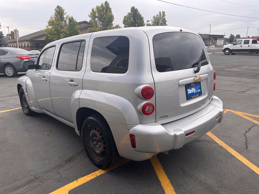 Used 2010 Chevrolet HHR LS FWD image 6