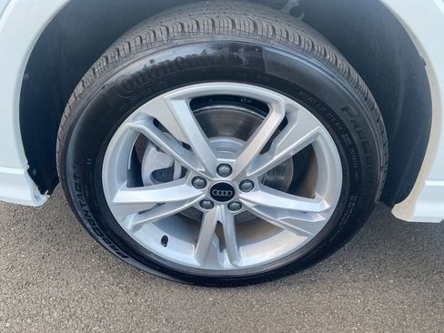 Used 2024 Audi Q3 2.0T Premium Plus w/ Premium Plus Package image 9