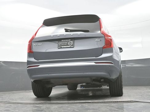 Used 2023 Volvo XC90 B6 Plus AWD/4WD image 29